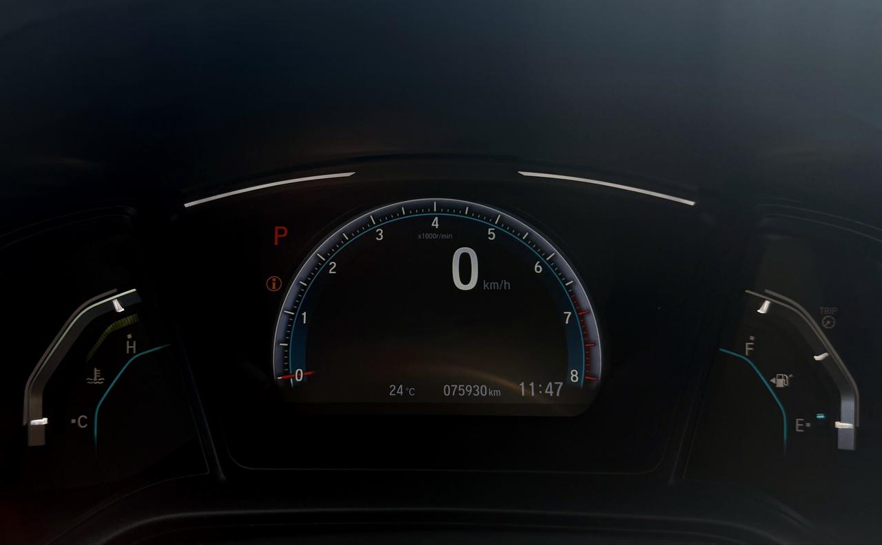 2020 Honda Civic FINANCING AVAILABLE Photo11