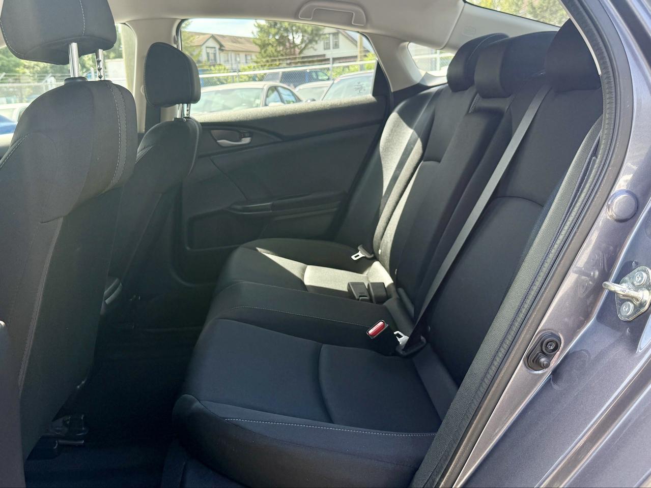 2020 Honda Civic FINANCING AVAILABLE Photo14