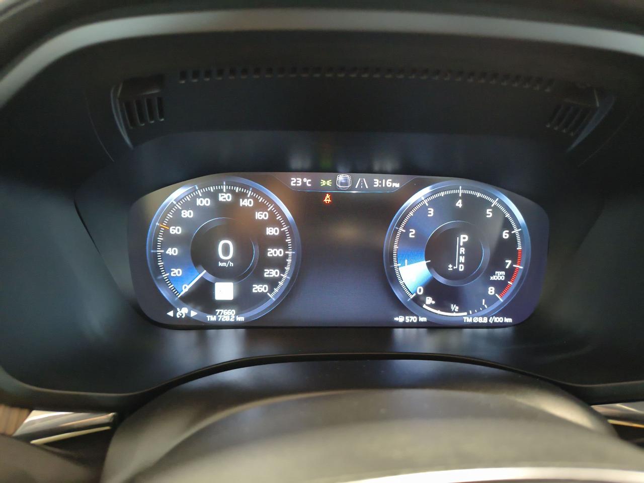 2020 Volvo XC60 Inscription Photo0