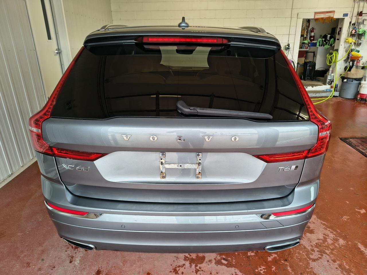 2020 Volvo XC60 Inscription Photo0