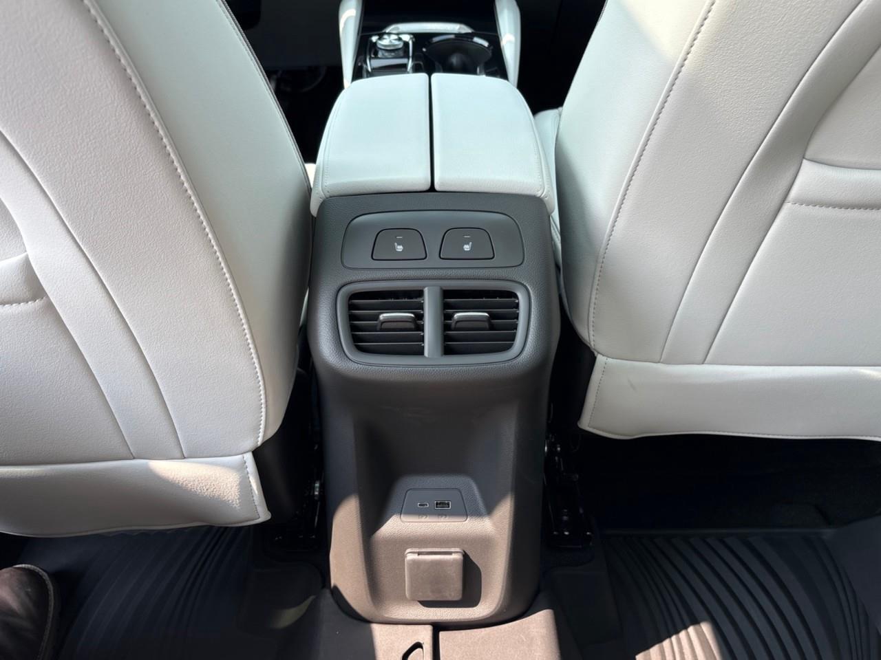 2026 Buick Envision Avenir New 2026 Luxurious 5 Passenger AWD SUV with 20 Pearl Nickel Alloy Wheels, Panoramic Sunroof, Head-Up Drivers Display, Heated and Cooled Front Seats, Heated Second Row Outboard Seats, Drivers Message S Photo