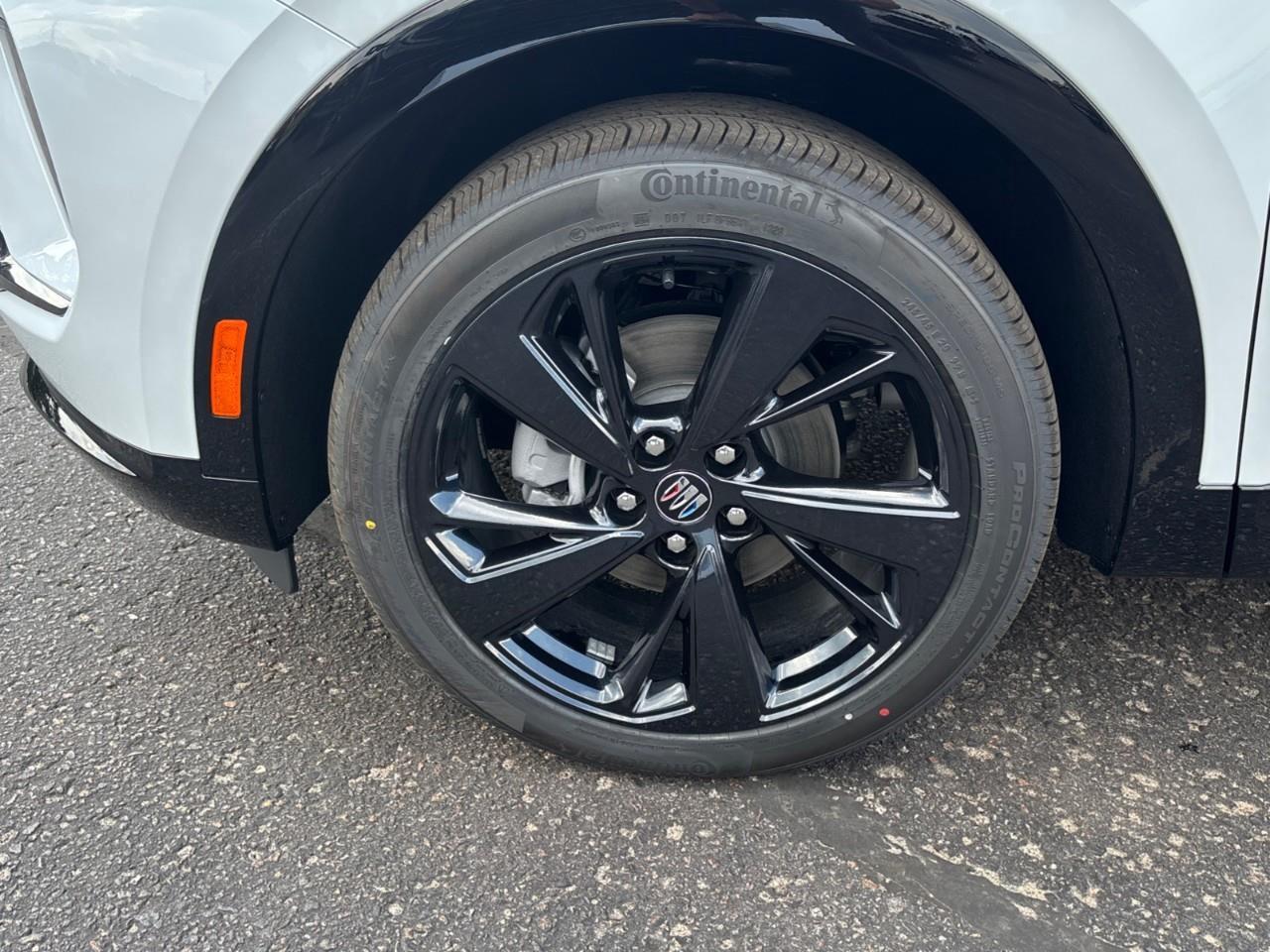 2026 Buick Envision Sport Touring New 2026 5 Passenger AWD SUV with Panoramic Sunroof, Heated Front Seats, Heated Steering Wheel, Heated Second Row Outboard Seats, Heads-Up Display, 30 Ultra-Wide Diagonal Screen, Adaptive Cruise Contr Photo