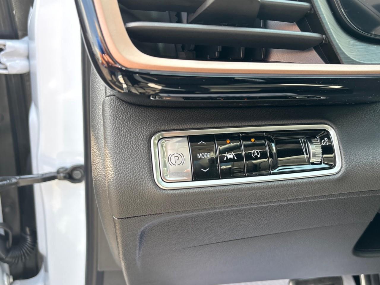 2026 Buick Envision Sport Touring New 2026 5 Passenger AWD SUV with Panoramic Sunroof, Heated Front Seats, Heated Steering Wheel, Heated Second Row Outboard Seats, Heads-Up Display, 30 Ultra-Wide Diagonal Screen, Adaptive Cruise Contr Photo