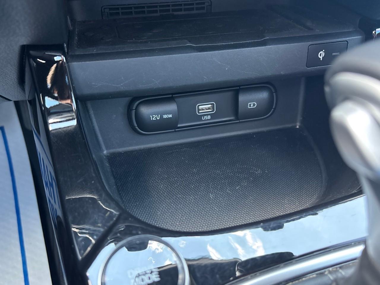 2023 Kia Seltos EX Used 5 Passenger AWD SUV with Heated and Cooled Front Seats, Heated Steering Wheel, Navigation and a Power Sunroof Photo
