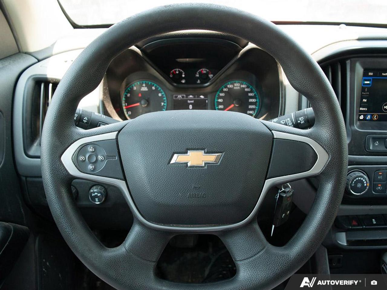 2022 Chevrolet Colorado WT Photo