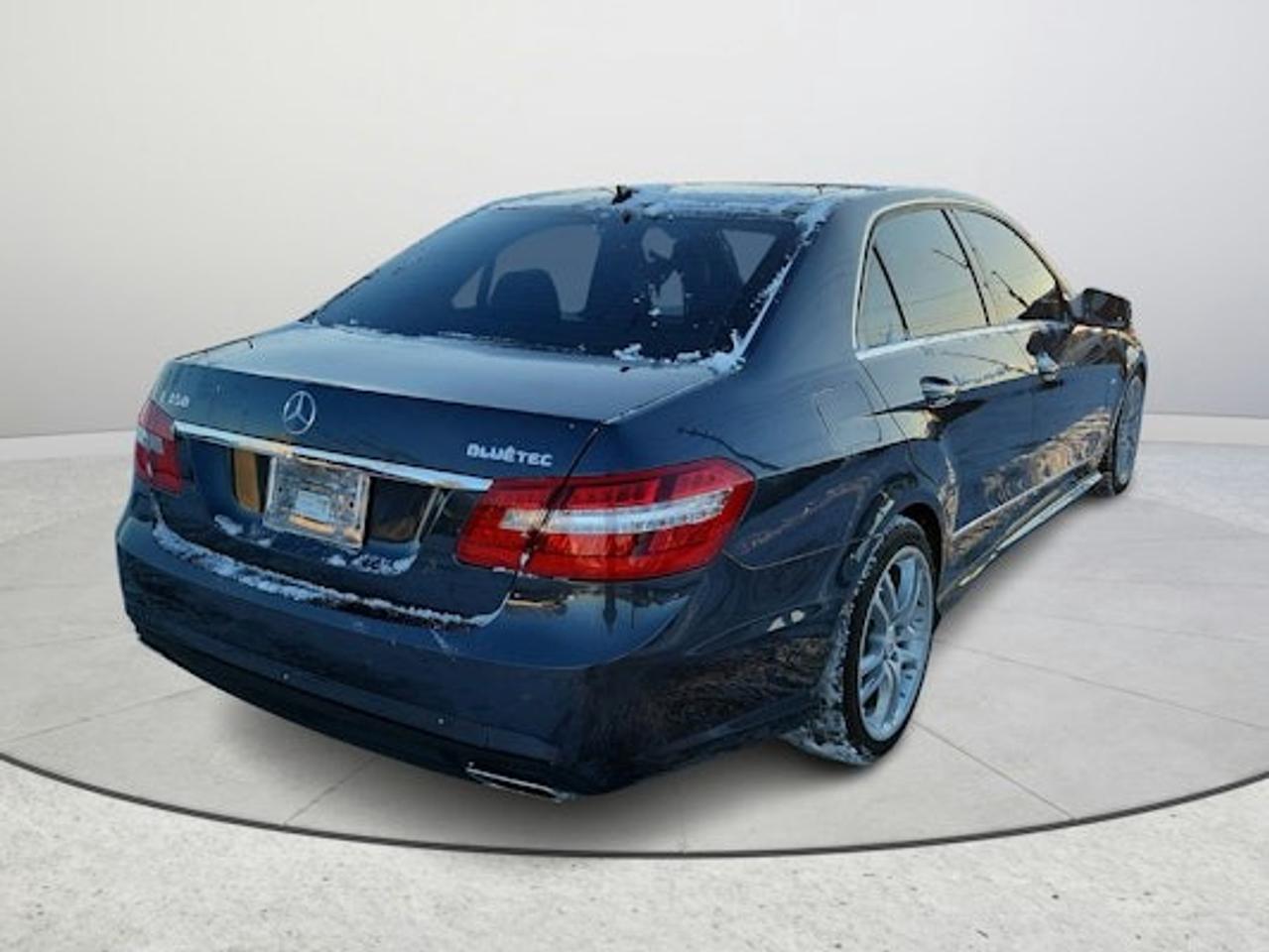 2012 Mercedes-Benz E-Class E 350 BlueTEC Photo