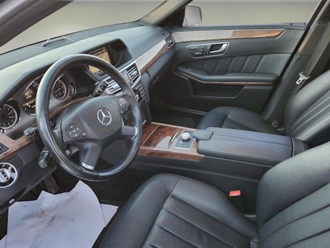 2012 Mercedes-Benz E-Class E 350 BlueTEC Photo