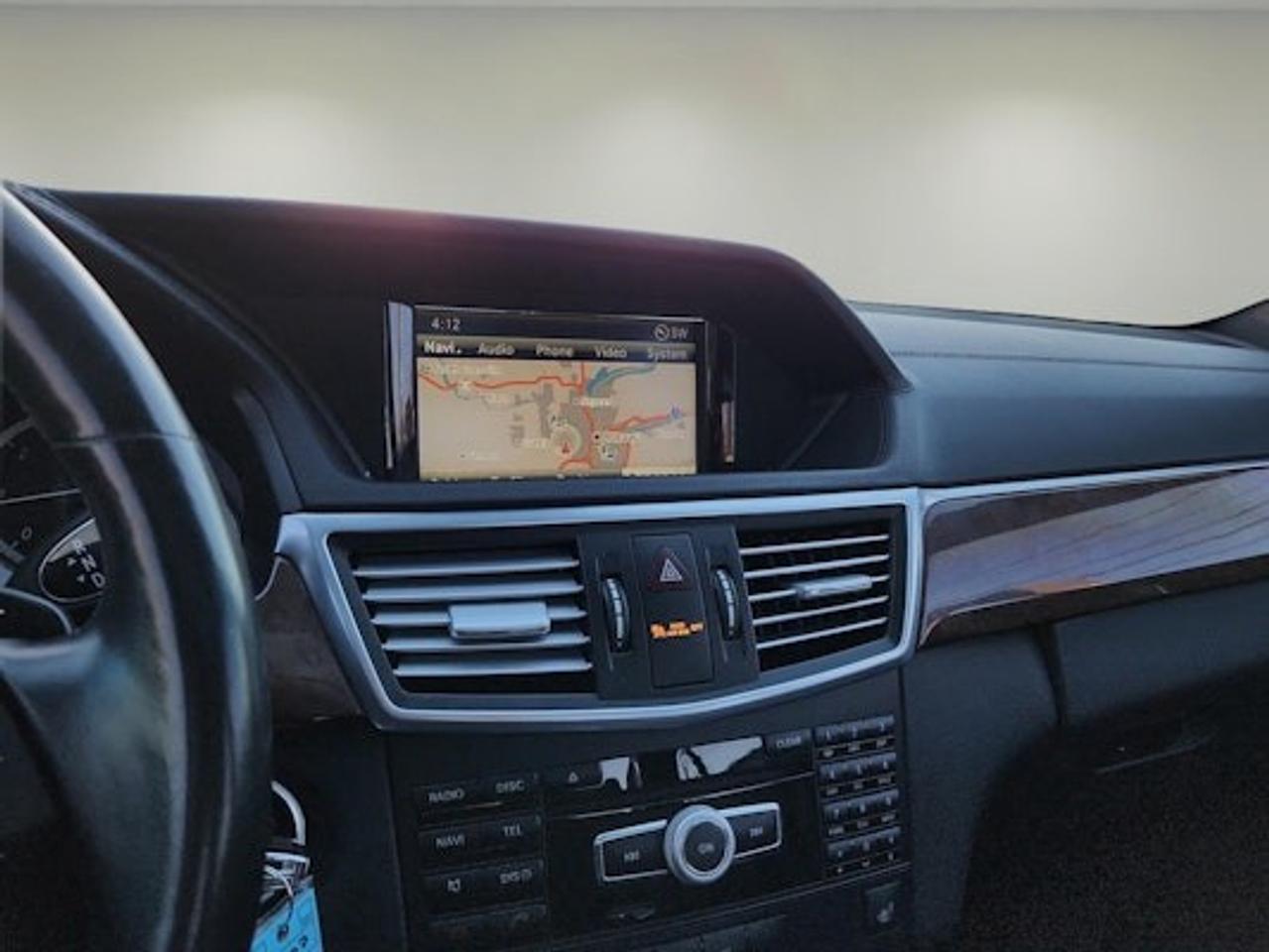 2012 Mercedes-Benz E-Class E 350 BlueTEC Photo