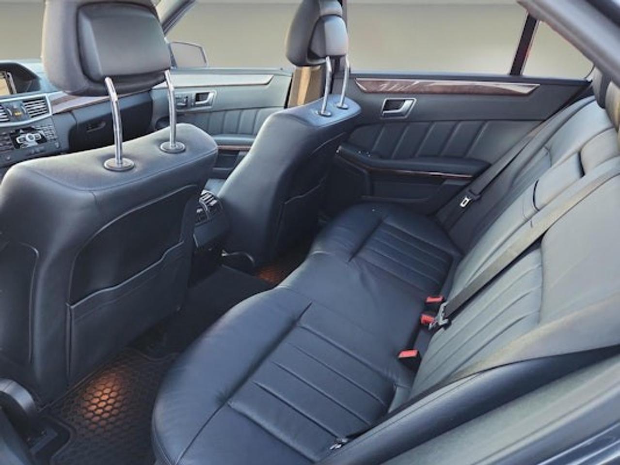 2012 Mercedes-Benz E-Class E 350 BlueTEC Photo