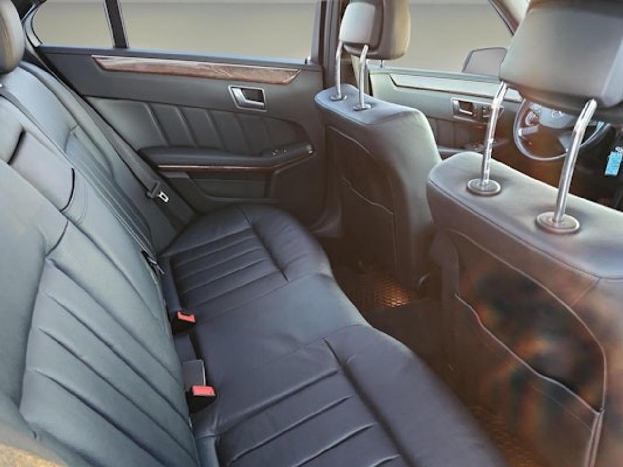 2012 Mercedes-Benz E-Class E 350 BlueTEC Photo