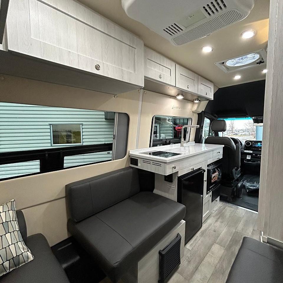 2024 Mercedes-Benz Roadtrek SS Agile AWD Camper Photo