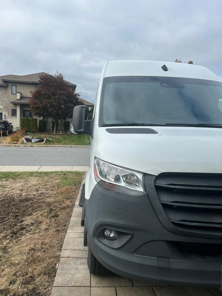 2021 Mercedes-Benz R/V Camper