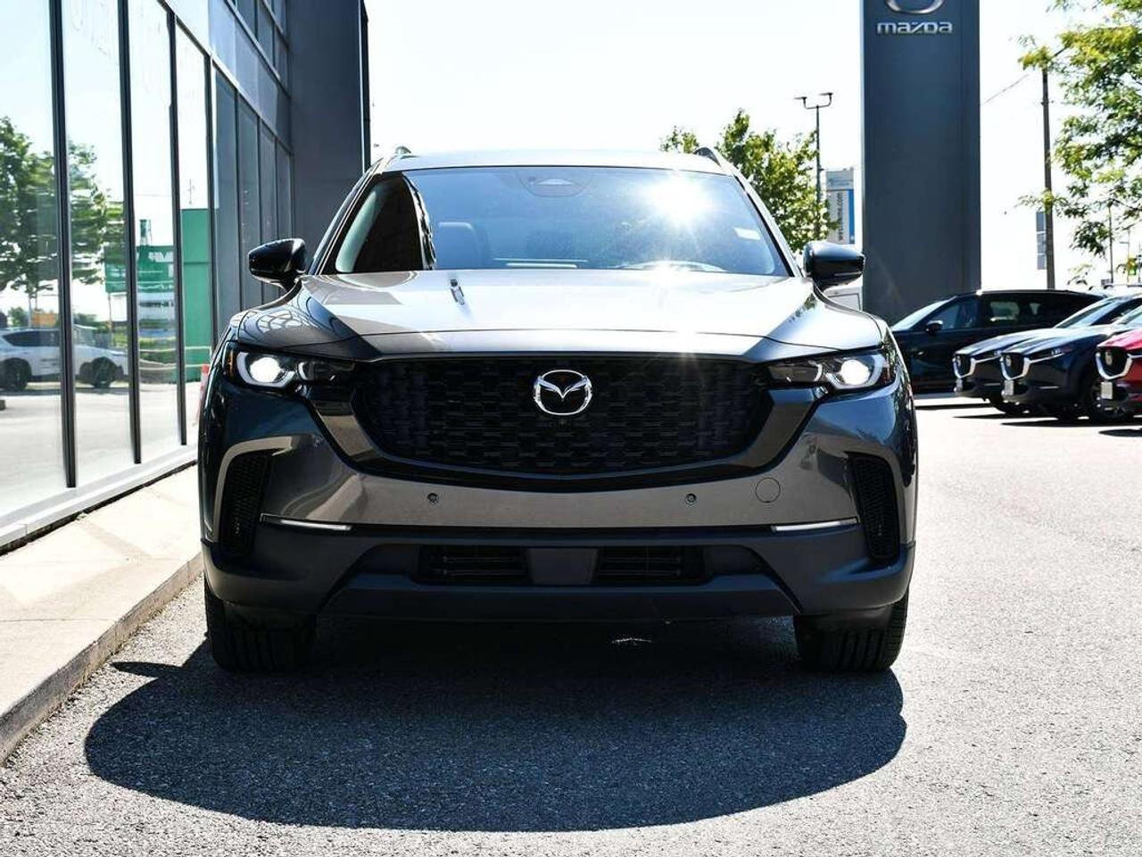 2025 Mazda CX-50 GT AWD Photo