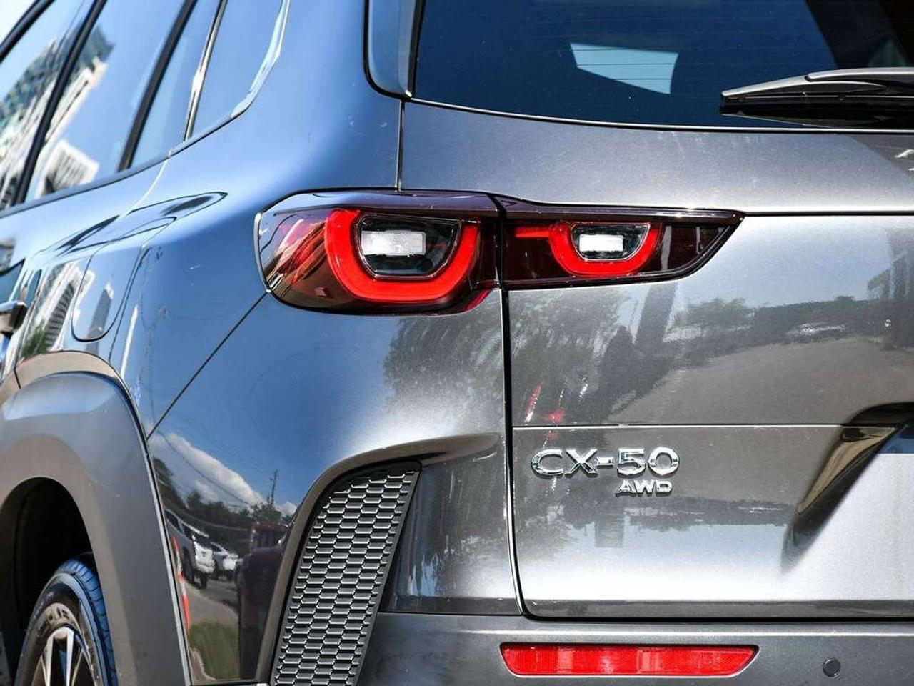 2025 Mazda CX-50 GT AWD Photo