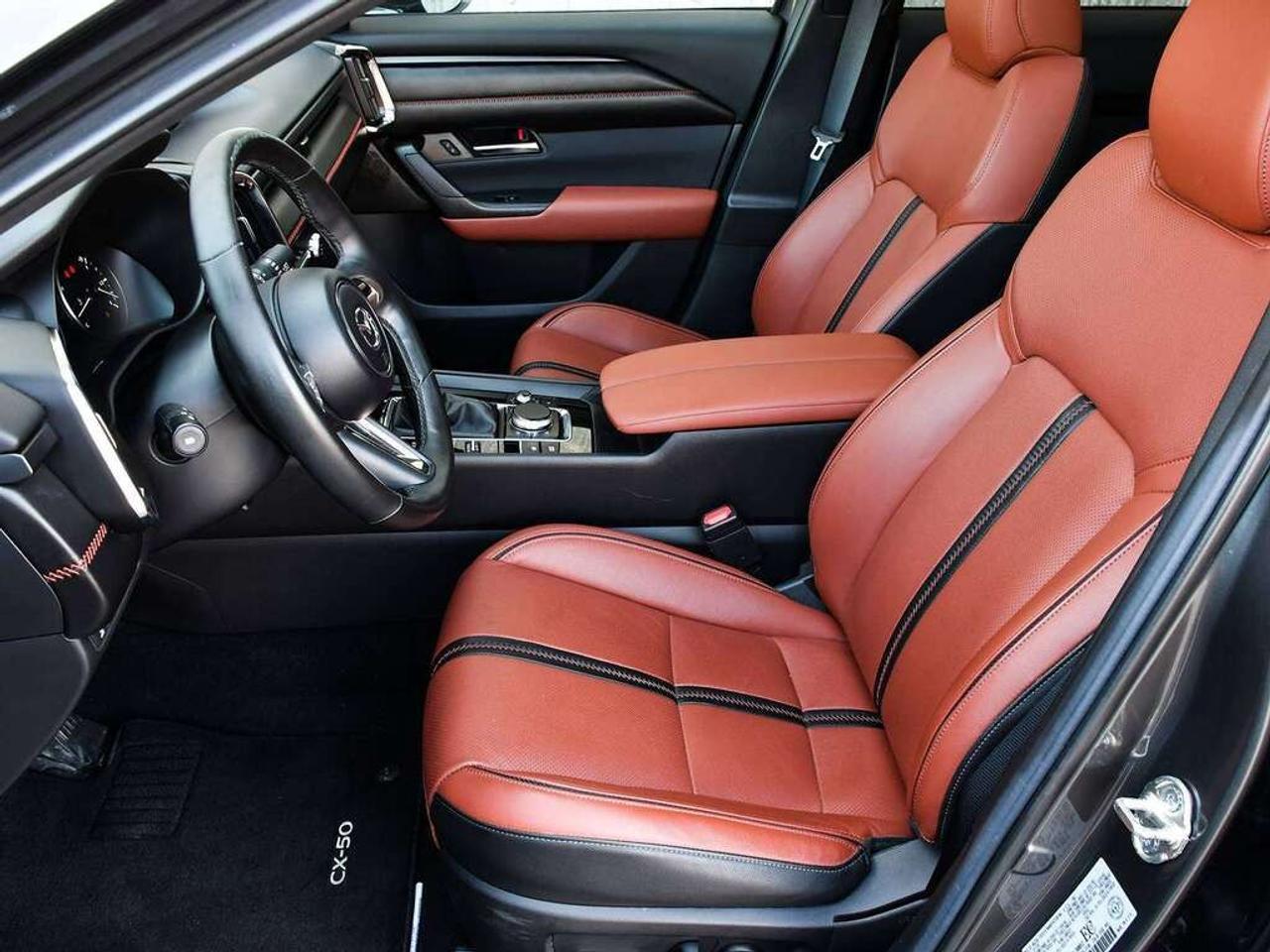 2025 Mazda CX-50 GT AWD Photo