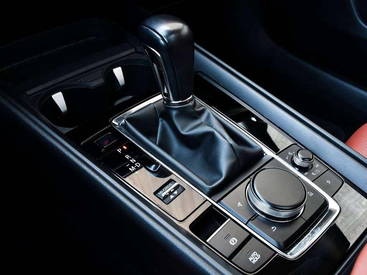 2025 Mazda CX-50 GT AWD Photo