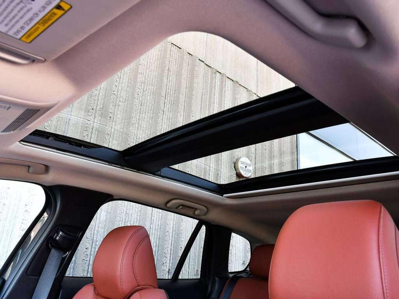 2025 Mazda CX-50 GT AWD Photo