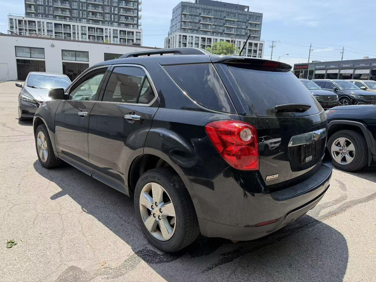 2015 Chevrolet Equinox FWD 4dr LT w/1LT Photo