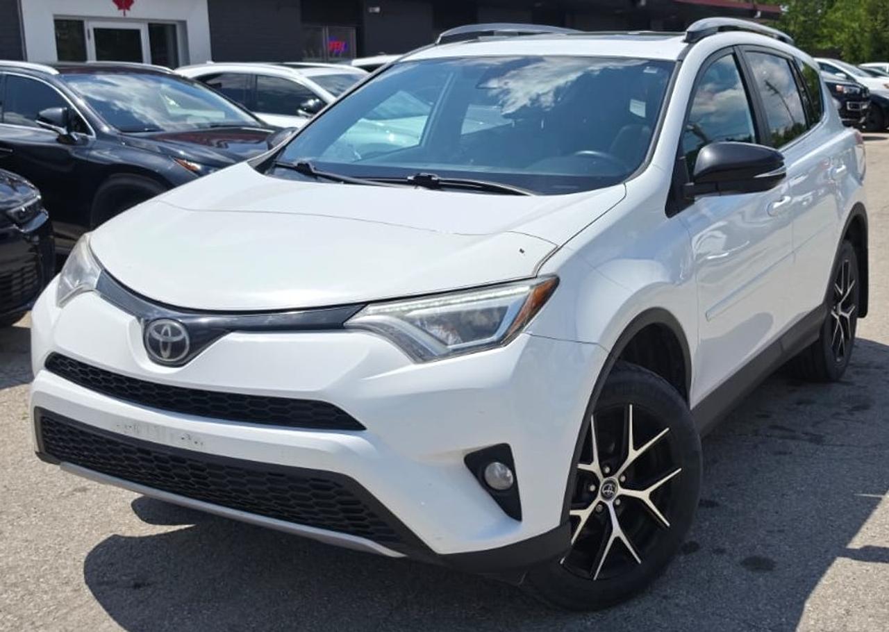 Used 2017 Toyota RAV4 SE / NO ACCIDENTS / NAV / LEATHER / ROOF / AWD for sale in Cambridge, ON