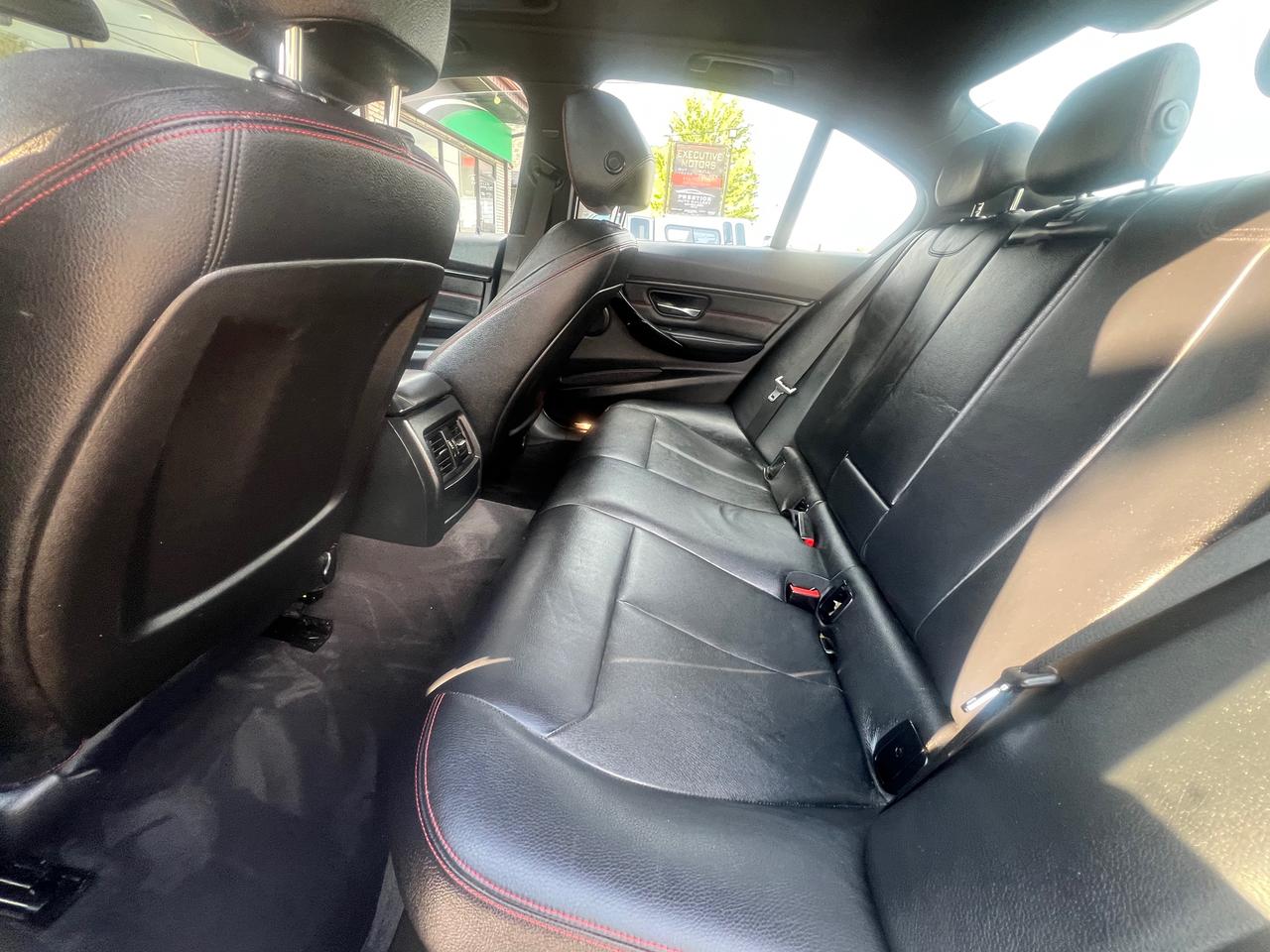 2014 BMW 3 Series 328i xDrive- LEATHER-SR/F-NAV-BACK CAM & MORE! Photo