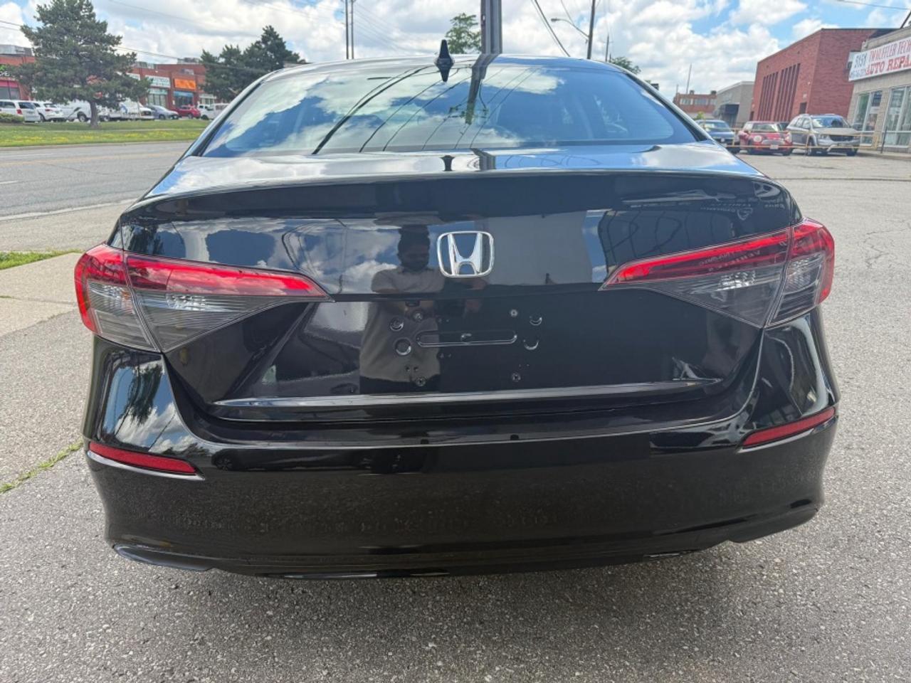 2022 Honda Civic LX /REAR CAM /CARPLAY Photo