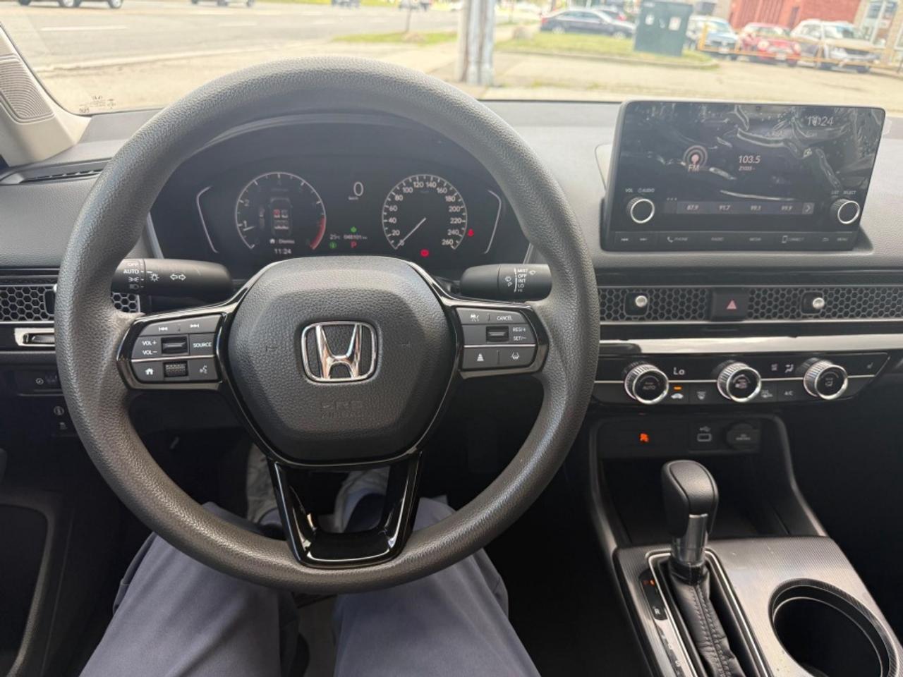 2022 Honda Civic LX /REAR CAM /CARPLAY Photo