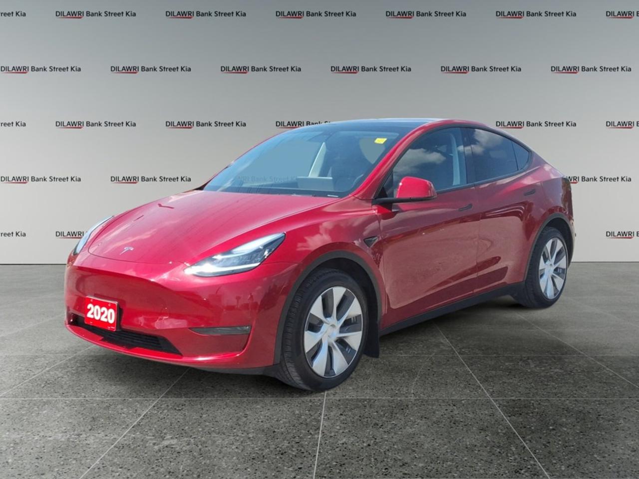 Used 2020 Tesla Model Y Long Range AWD for sale in Gloucester, ON
