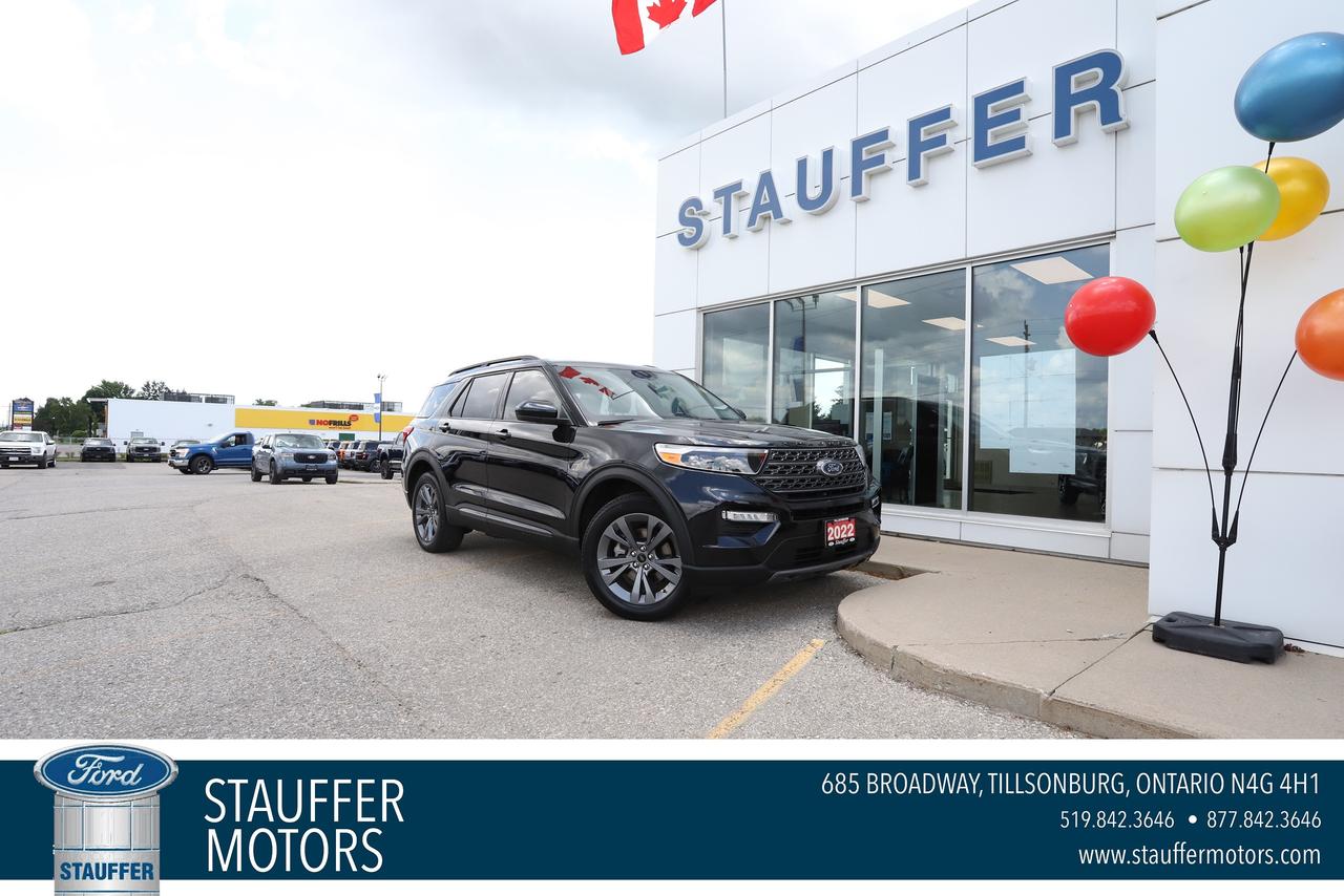 2022 Ford Explorer XLT 4WD Photo0