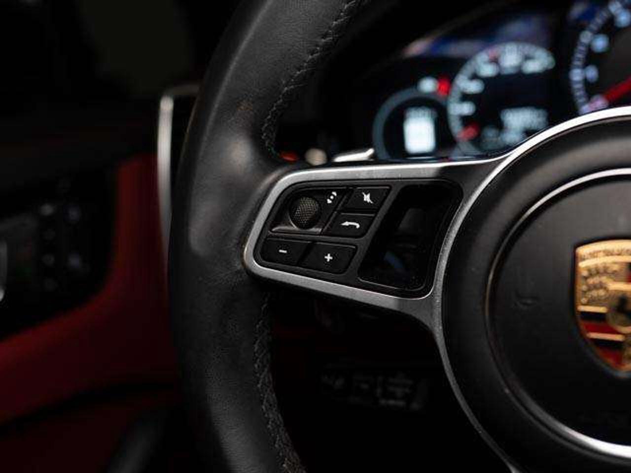 2023 Porsche Cayenne PLATINUM EDITION | PREMIUM PLUS & ASSISTANCE | 21 Photo