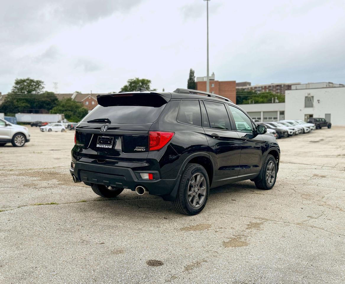 2022 Honda Passport Sport | SUNROOF | HEATED SEATS | REMOTE START Photo