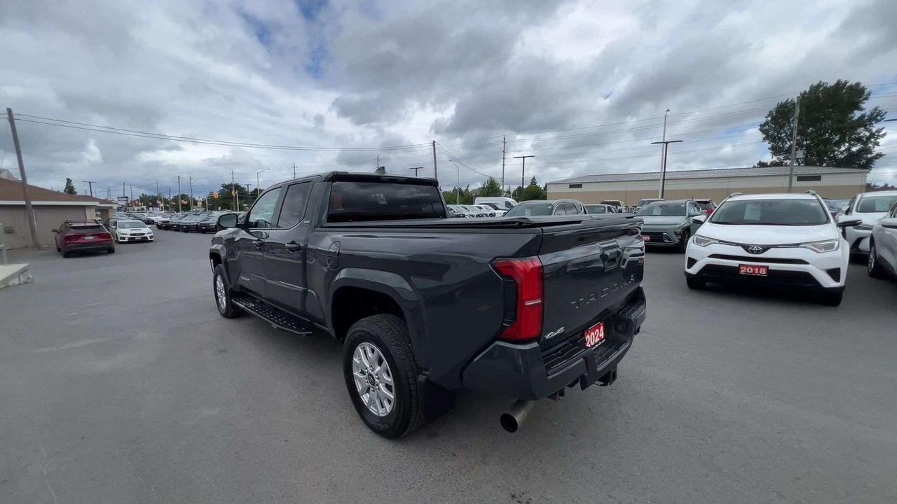 2024 Toyota Tacoma 4X4 | HEATED SEATS | CARPLAY | ALLOYS | TOW PKG Photo