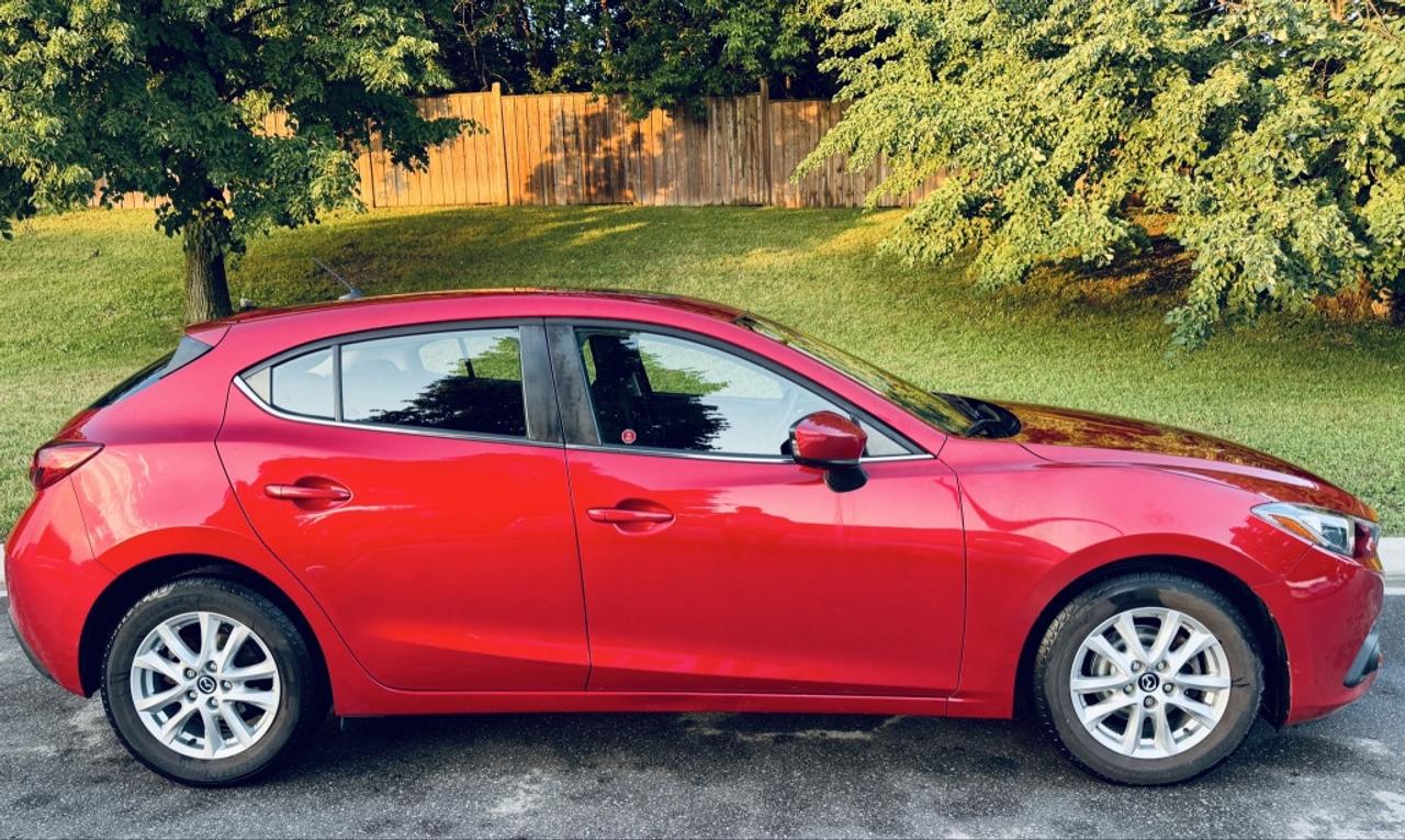 2015 Mazda MAZDA3 Sport Sport GS Photo