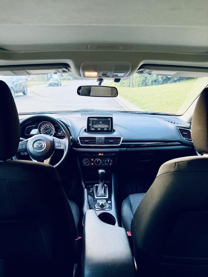 2015 Mazda MAZDA3 Sport Sport GS Photo