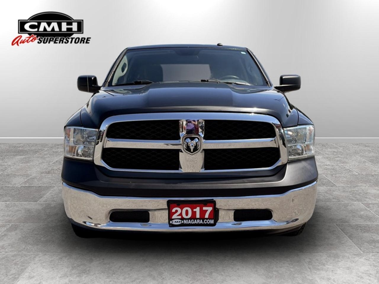 2017 RAM 1500 ST w/SXT App. Pkg  **CLEAN CARFAX** Photo
