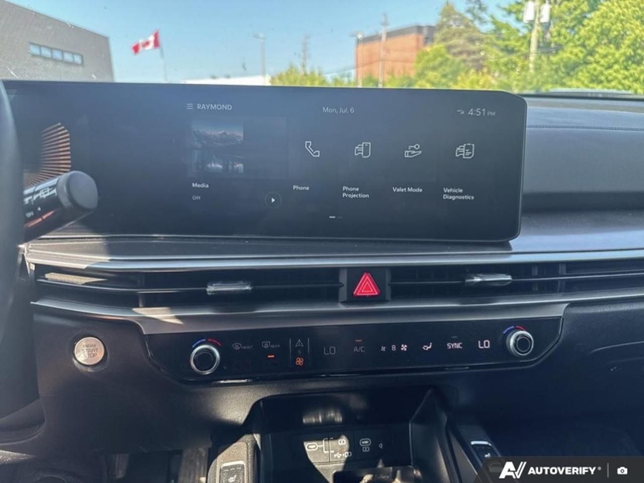 2025 Kia Sorento EX  - Power Liftgate Photo