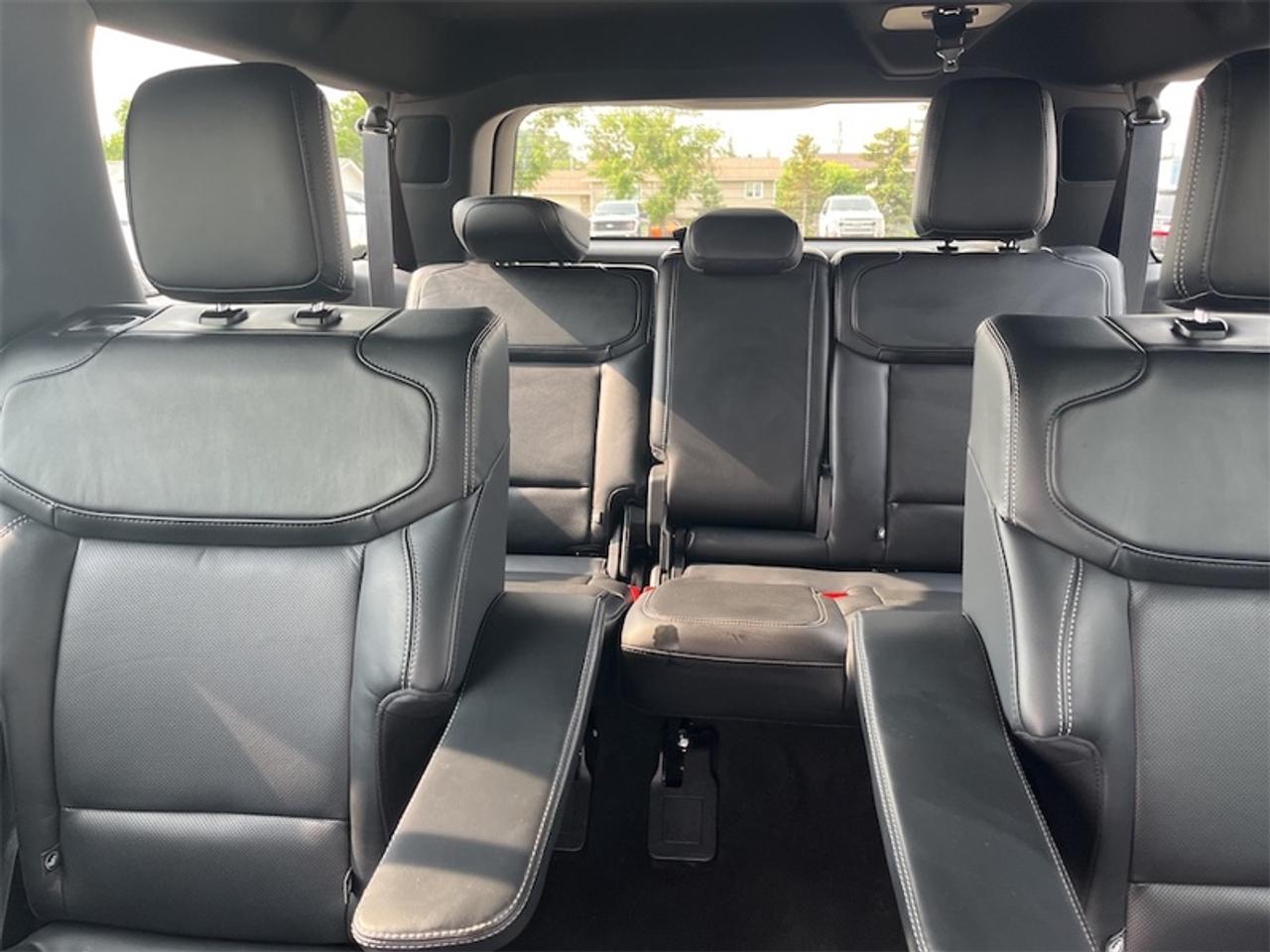 2025 Ford Expedition Platinum Max  - Premium Audio Photo5