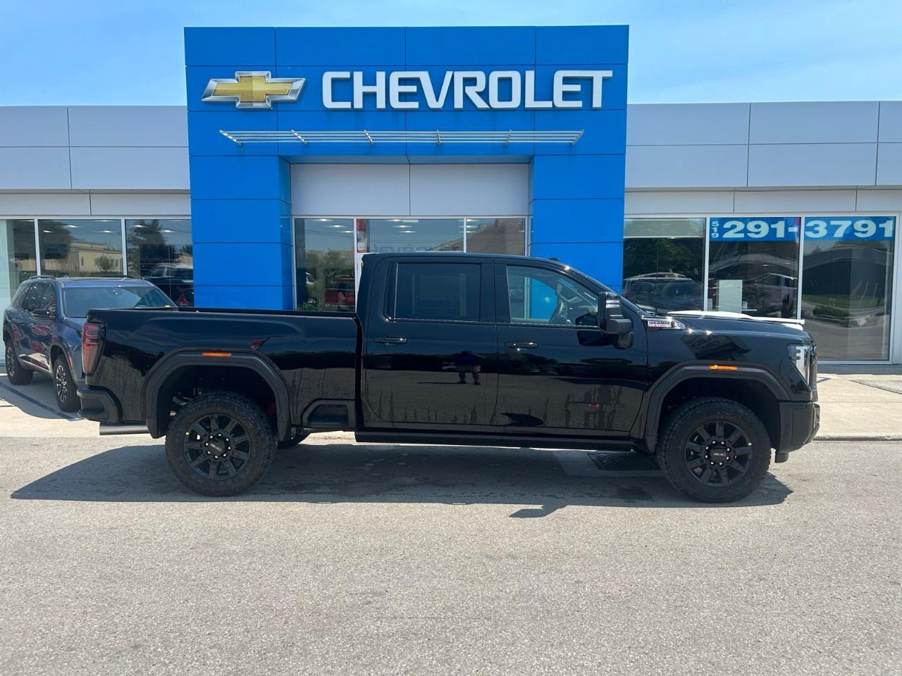 2026 GMC Sierra 2500 HD Crew Cab Standard Box 4-Wheel Drive AT4 Photo