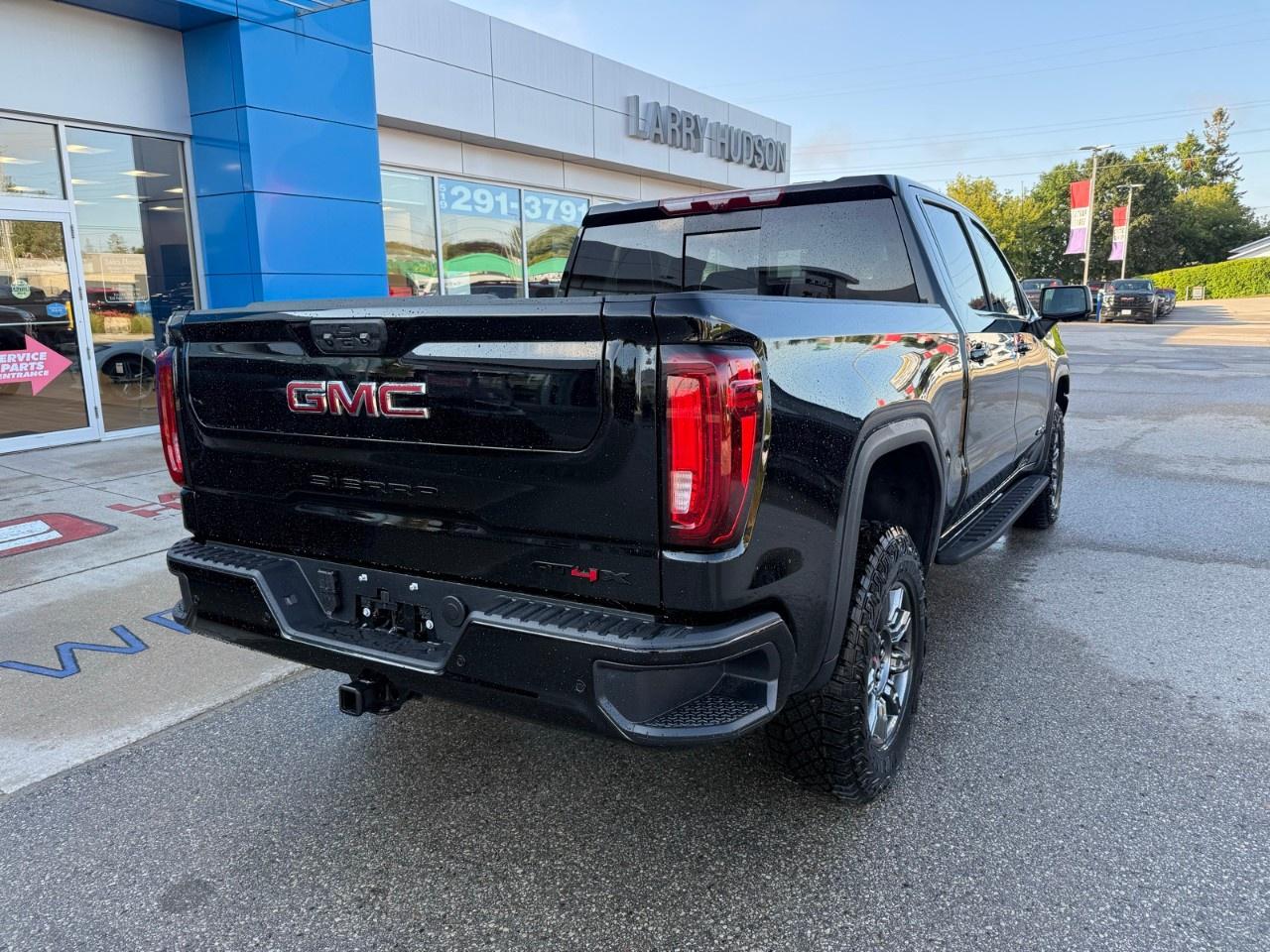 2026 GMC Sierra 1500 Crew Cab Short Box 4-Wheel Drive AT4X Photo