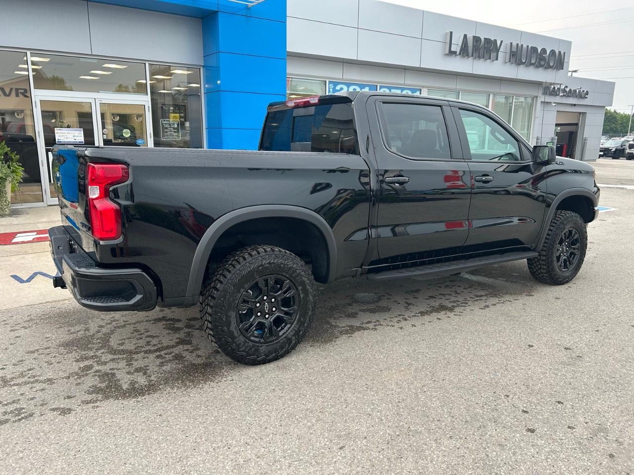 2026 Chevrolet Silverado 1500 Crew Cab Short Box 4-Wheel Drive ZR2 Photo