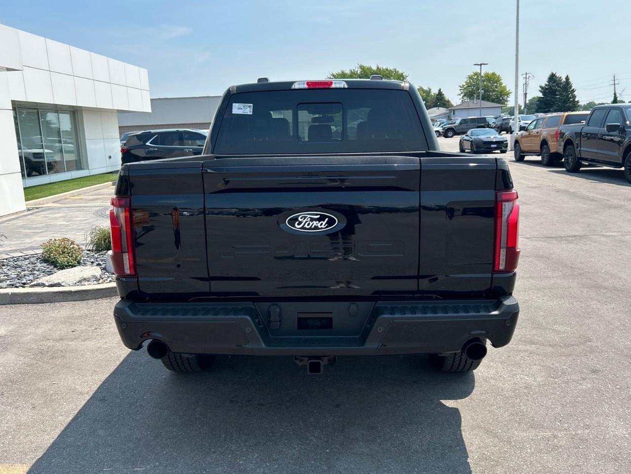 2026 Ford F-150 Lariat 4WD SuperCrew 5.5' Box Photo3