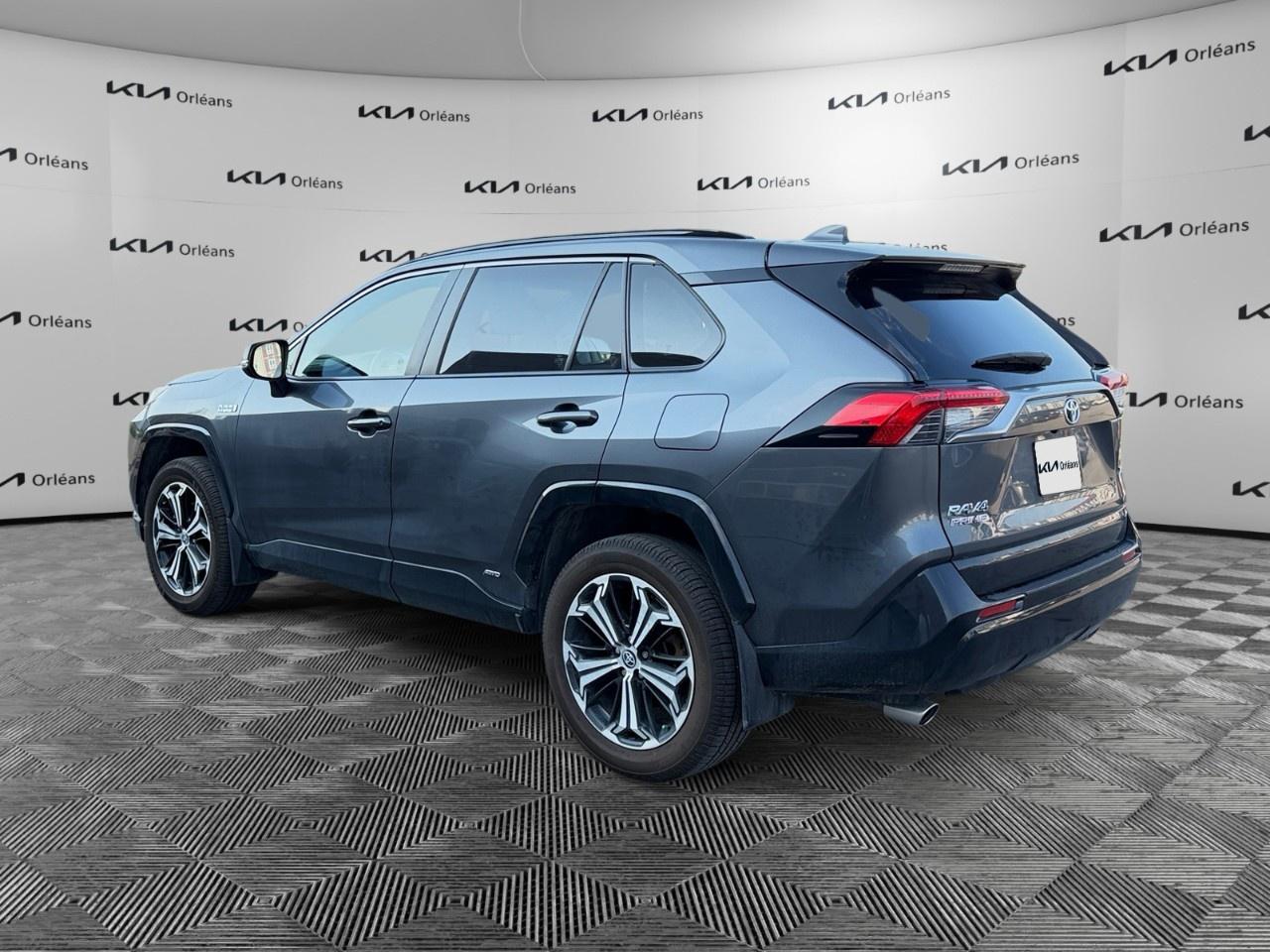 2022 Toyota RAV4 Prime XSE AWD Photo