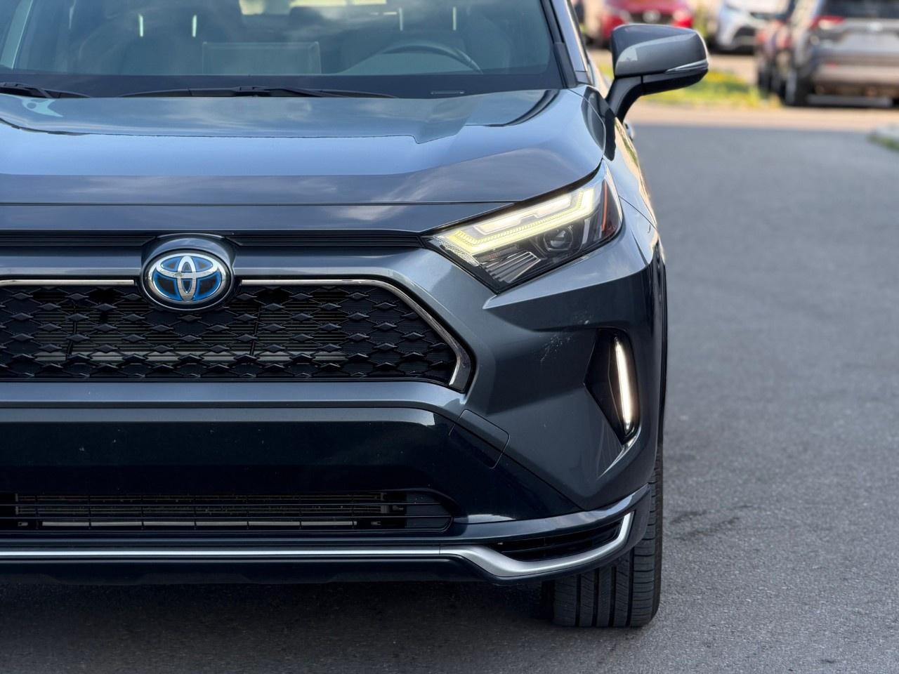 2022 Toyota RAV4 Prime XSE AWD Photo