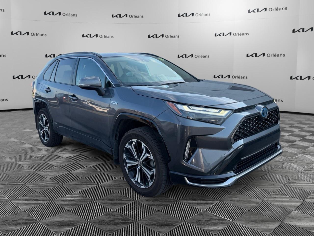 2022 Toyota RAV4 Prime XSE AWD Photo
