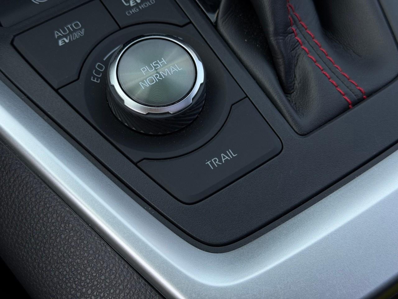 2022 Toyota RAV4 Prime XSE AWD Photo