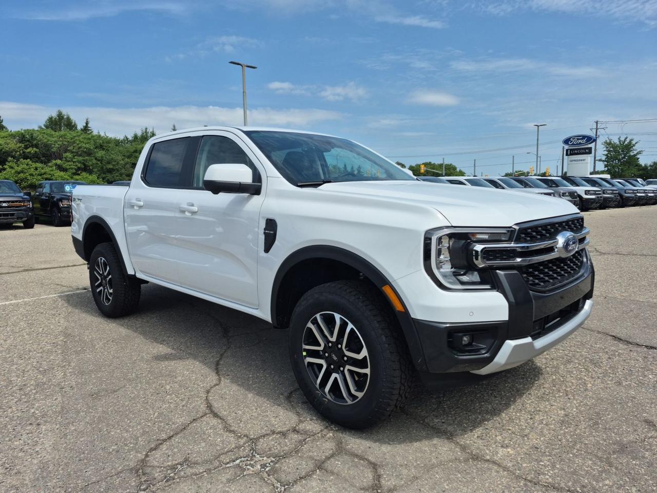 2026 Ford Ranger LARIAT, 360 CAMERA, ADAPTIVE CRUISE, SYNC4 Photo3