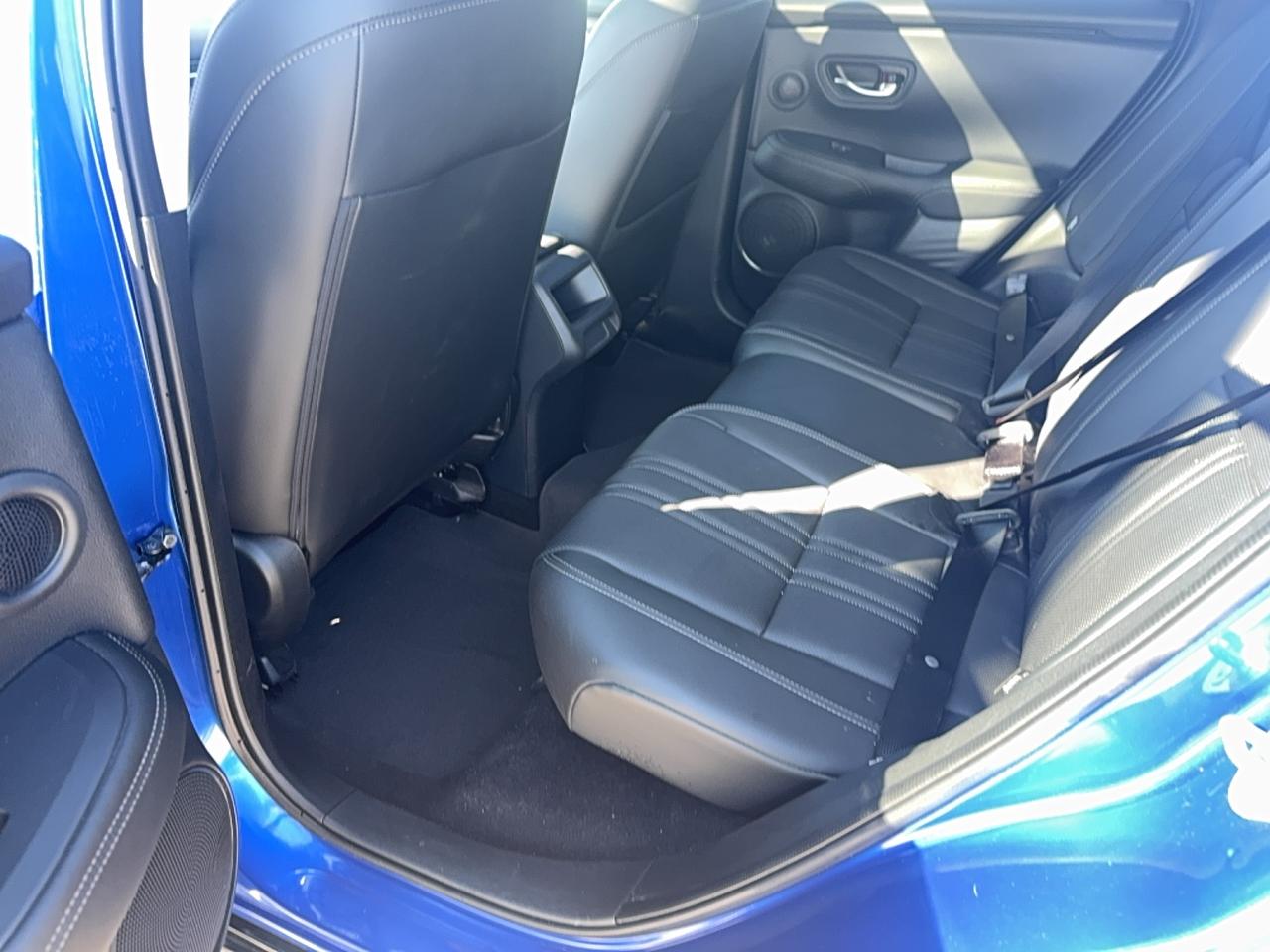 2024 Honda HR-V Ex-L Navi Awd Cvt Photo
