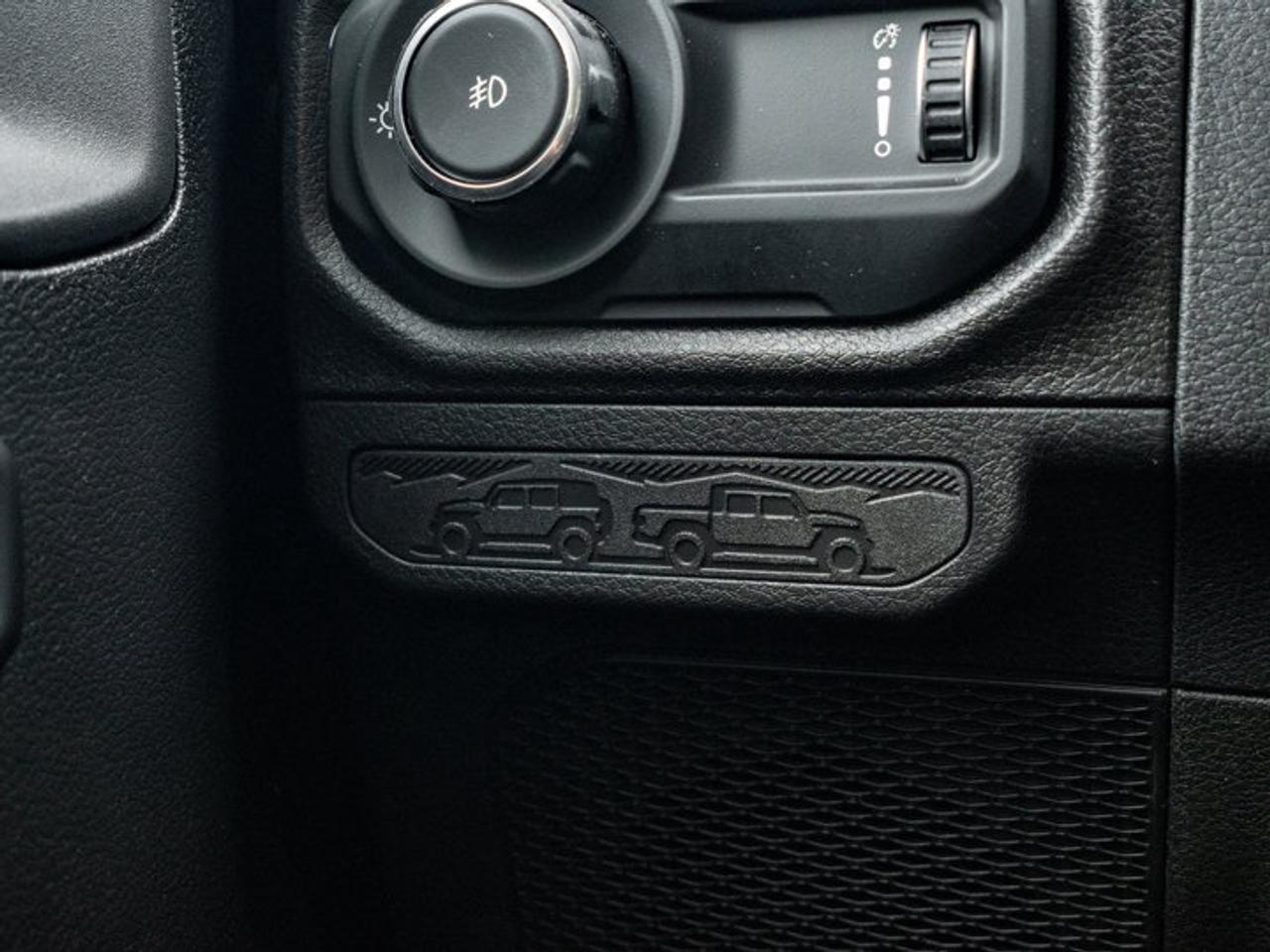 2026 Jeep Wrangler SPORT Photo