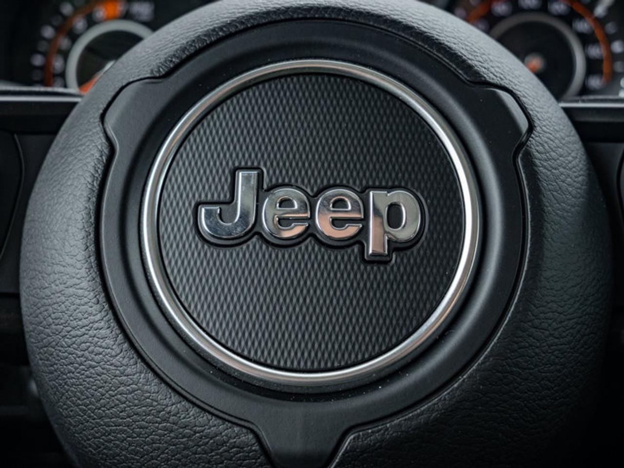 2026 Jeep Wrangler SPORT Photo