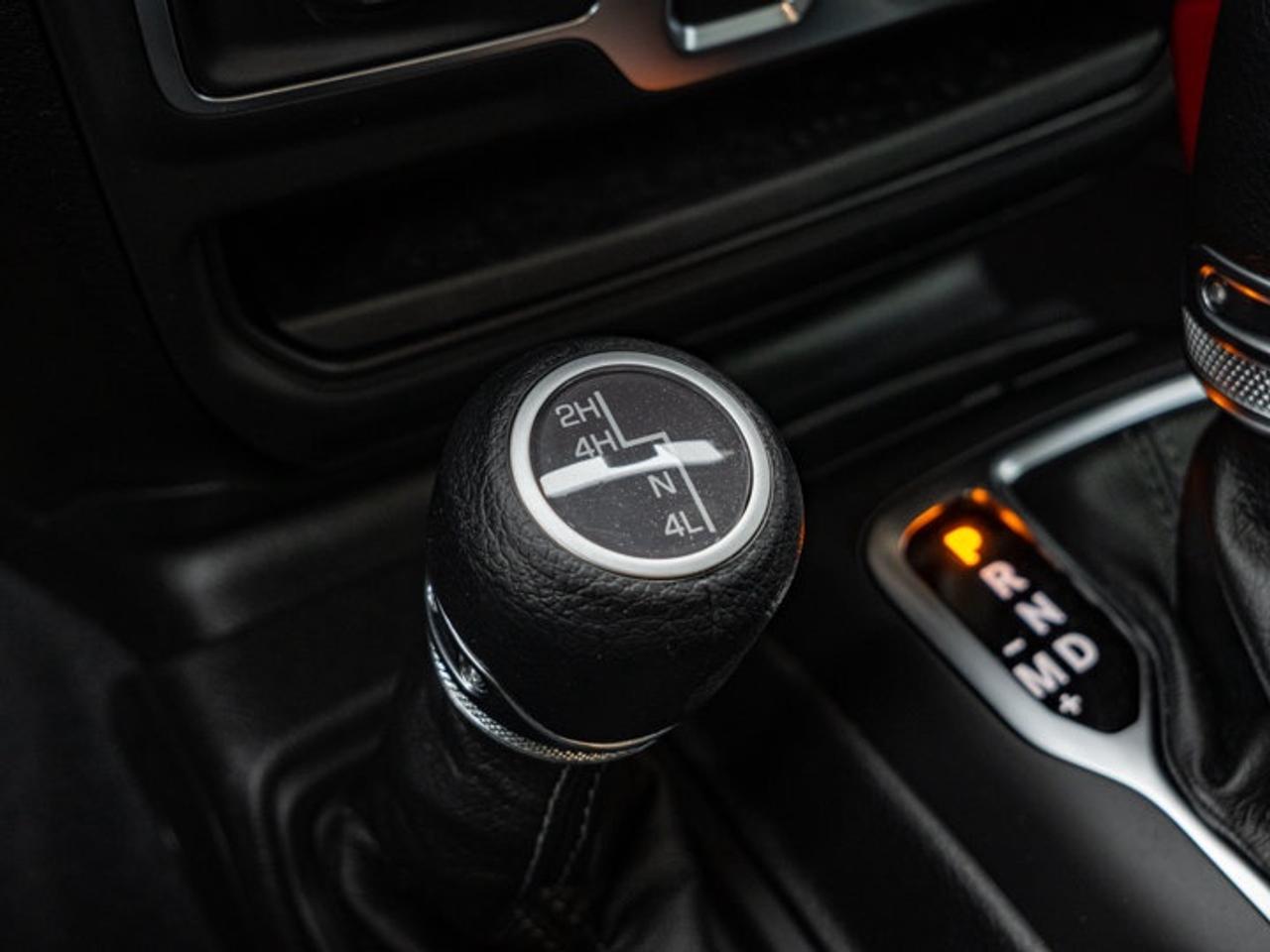 2026 Jeep Wrangler SPORT Photo