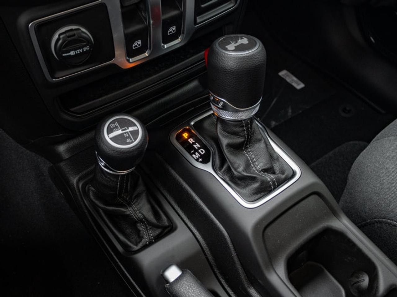2026 Jeep Wrangler SPORT Photo